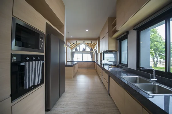 ห้องครัว Beachfront Villa Nordic style